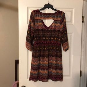Women’s tribal design dress. Size Large. New.